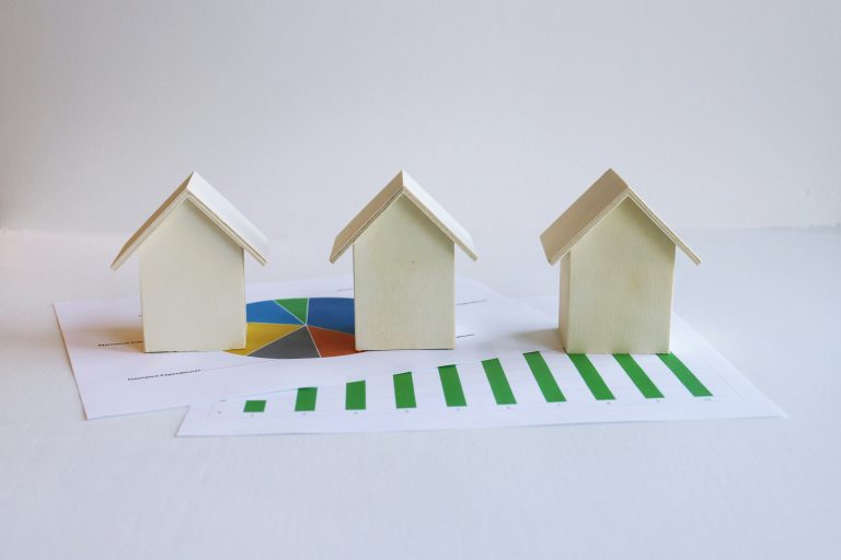 Effective Property Management Tips for 2025
